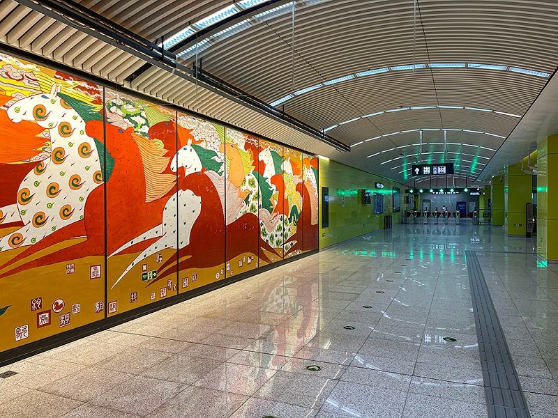 北京地铁8号线,海户屯站